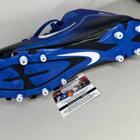 Emmitt Smith #22 Signed Football Cleats w COA - Picture 4 of 9
